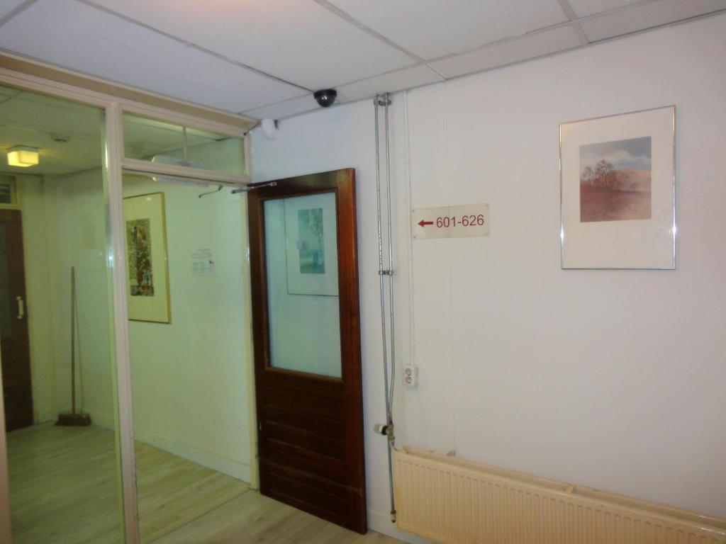 Budget Hostel Bargain Toko Άμστερνταμ Εξωτερικό φωτογραφία